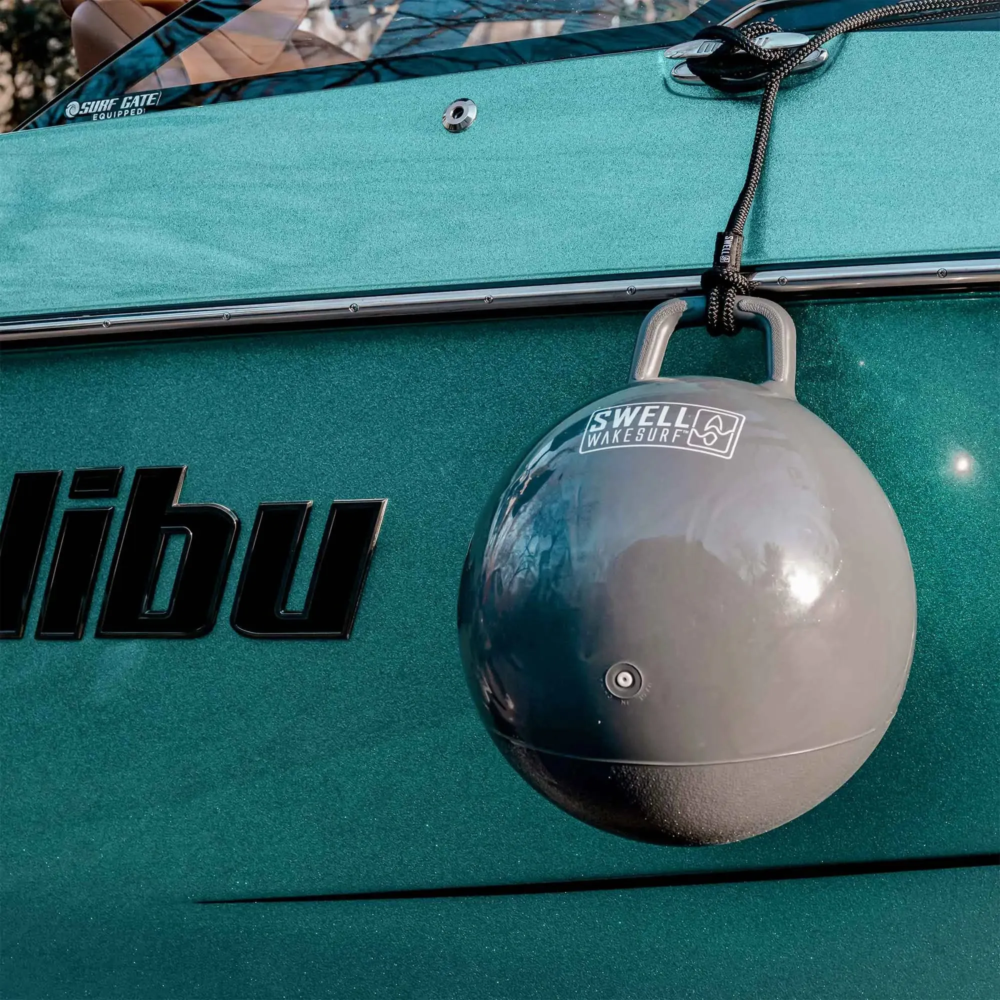 SWELL Wakesurf - Original Buoy Ball Inflatable Bumper - Great For Tie-ups